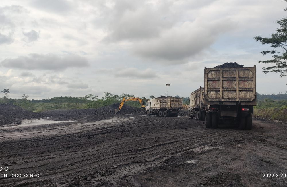 Rental Excavator dan Dump Truck