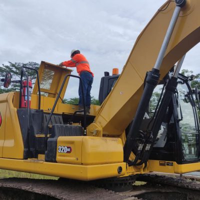 Rental Excavator dan Dump Truck