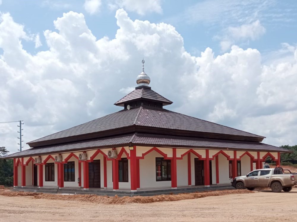 Pembangunan Masjid KM 12 PT Ganda Alam Makmur