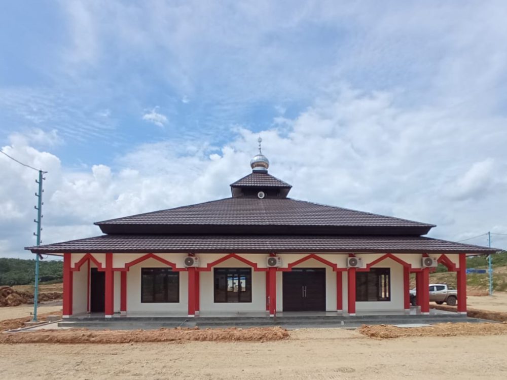 Pembangunan Masjid KM 12 PT Ganda Alam Makmur